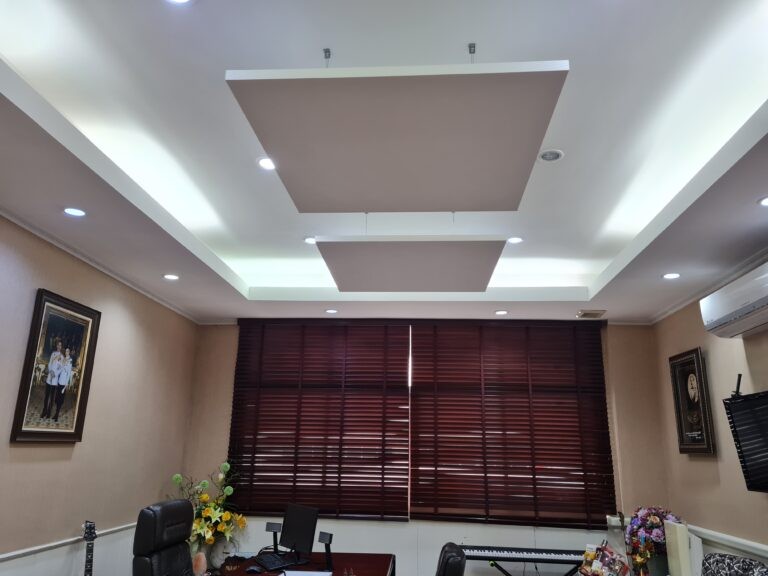 Image for เสริมฟังก์ชั่นห้องทำงานใหม่ให้แฮปปี้กว่าเดิม ด้วยฝ้าอะคูสติก Trandar Solo