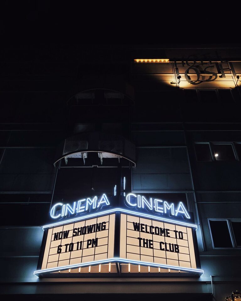 Image for รีโนเวทโรงแรมให้เป็น Pub & Restaurant สุดชิคย่านอารีย์ ใครๆก็ต้องมาที่ Cinema Club BKK